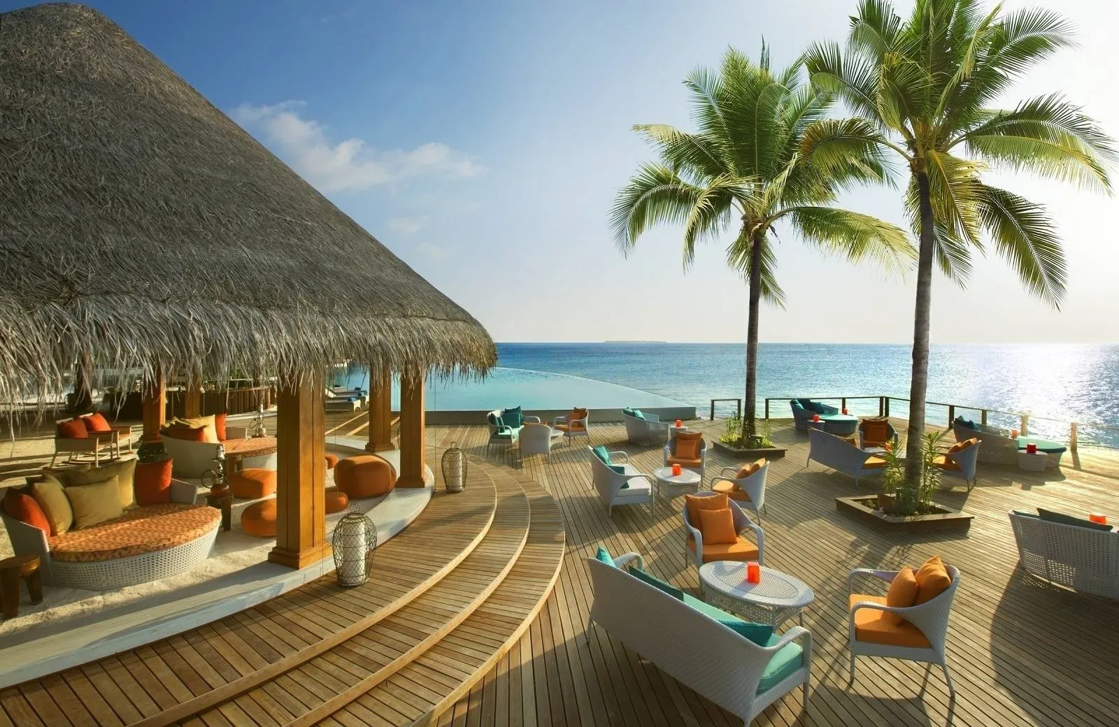 Dusit Thani Maldives 5*
