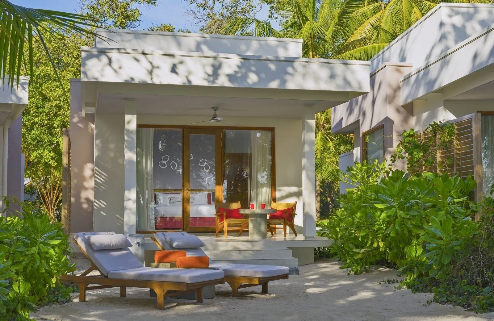Dhigali Maldives 5*