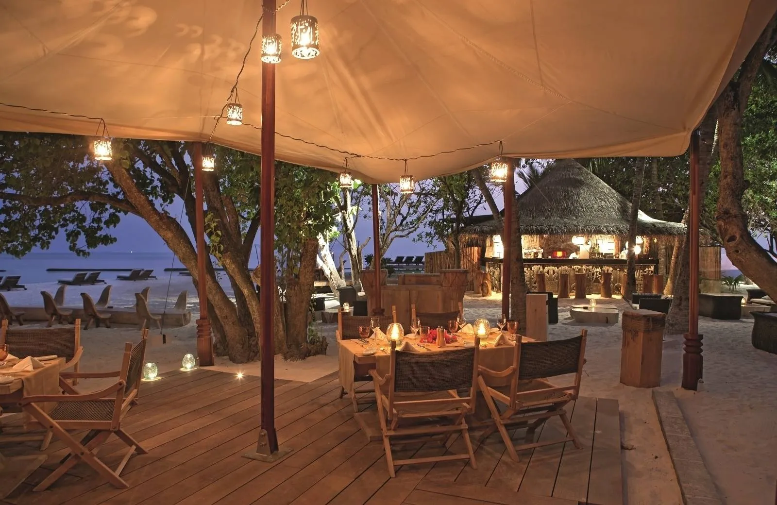 Constance Moofushi Maldives 5*