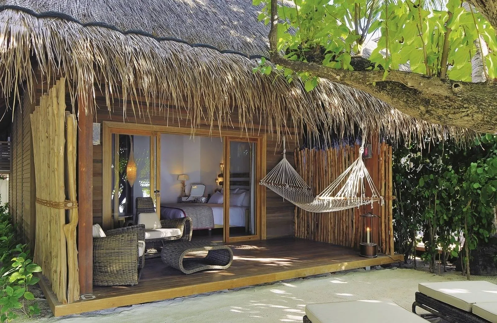 Constance Moofushi Maldives 5*