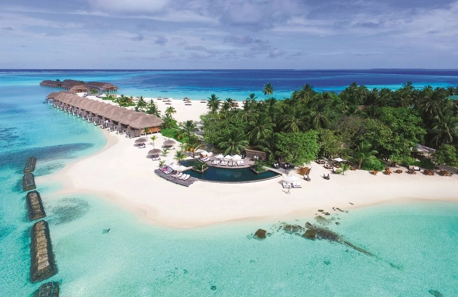 Constance Moofushi Maldives 5*