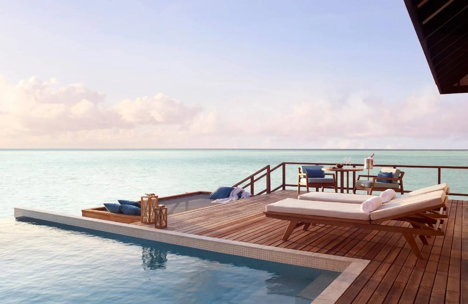 Anantara Veli Maldives Resort 5*