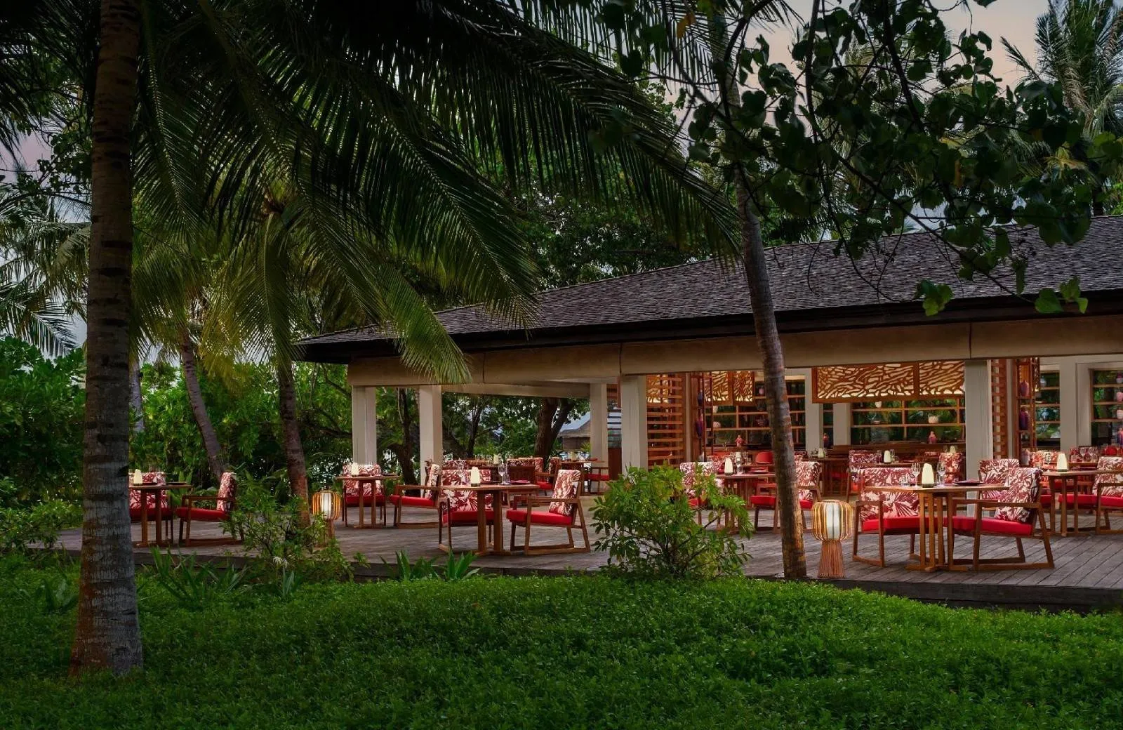 Anantara Veli Maldives Resort 5*