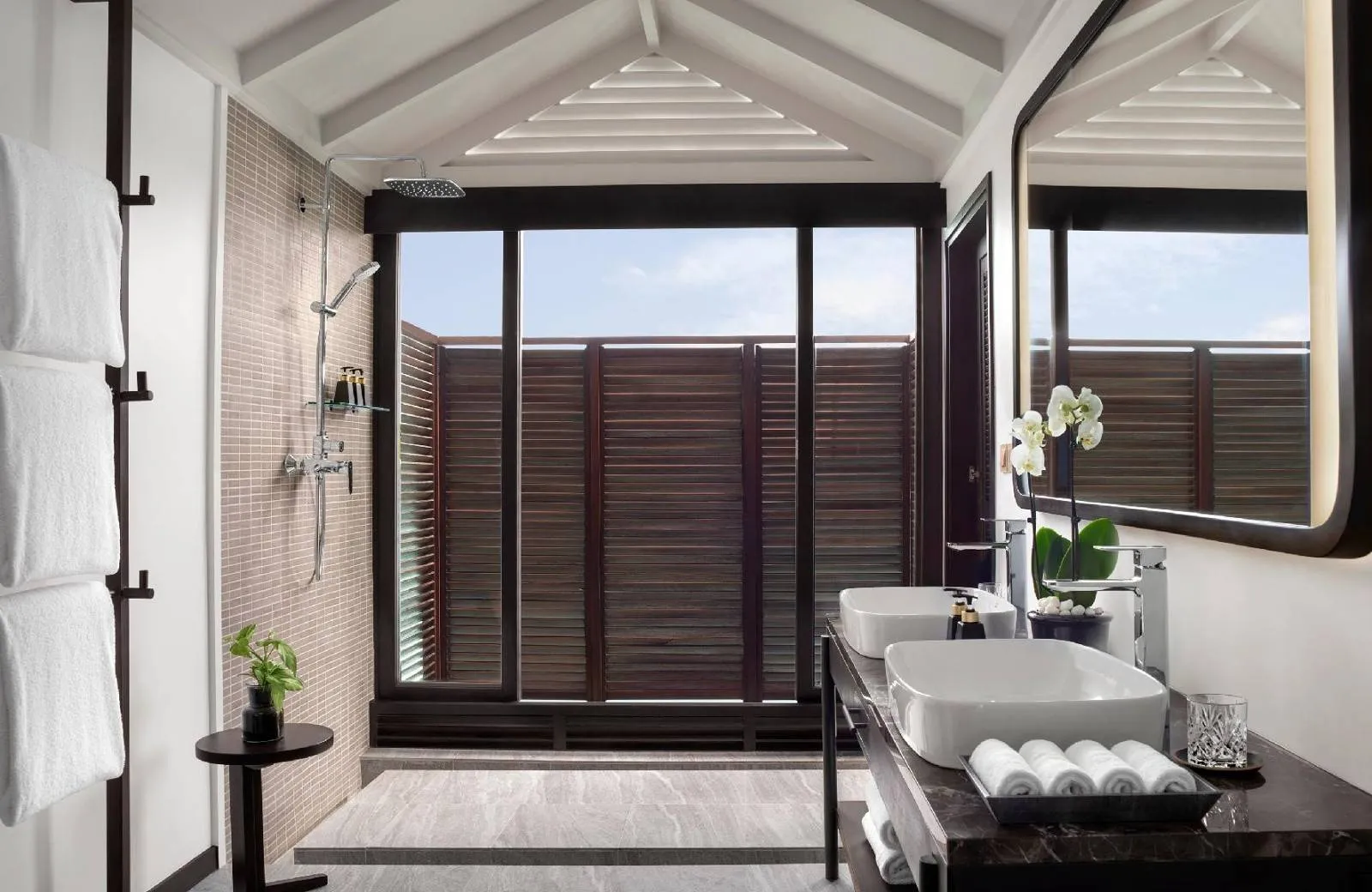 Anantara Veli Maldives Resort 5*