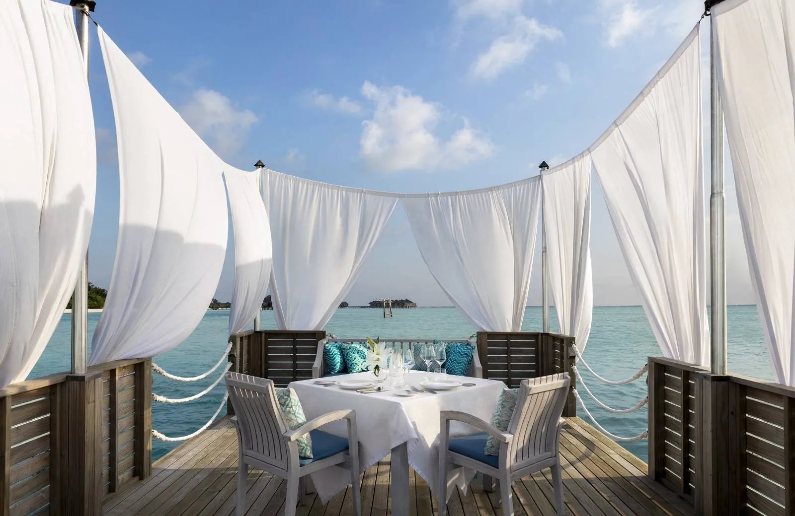 Anantara Dhigu Maldives Resort 5*