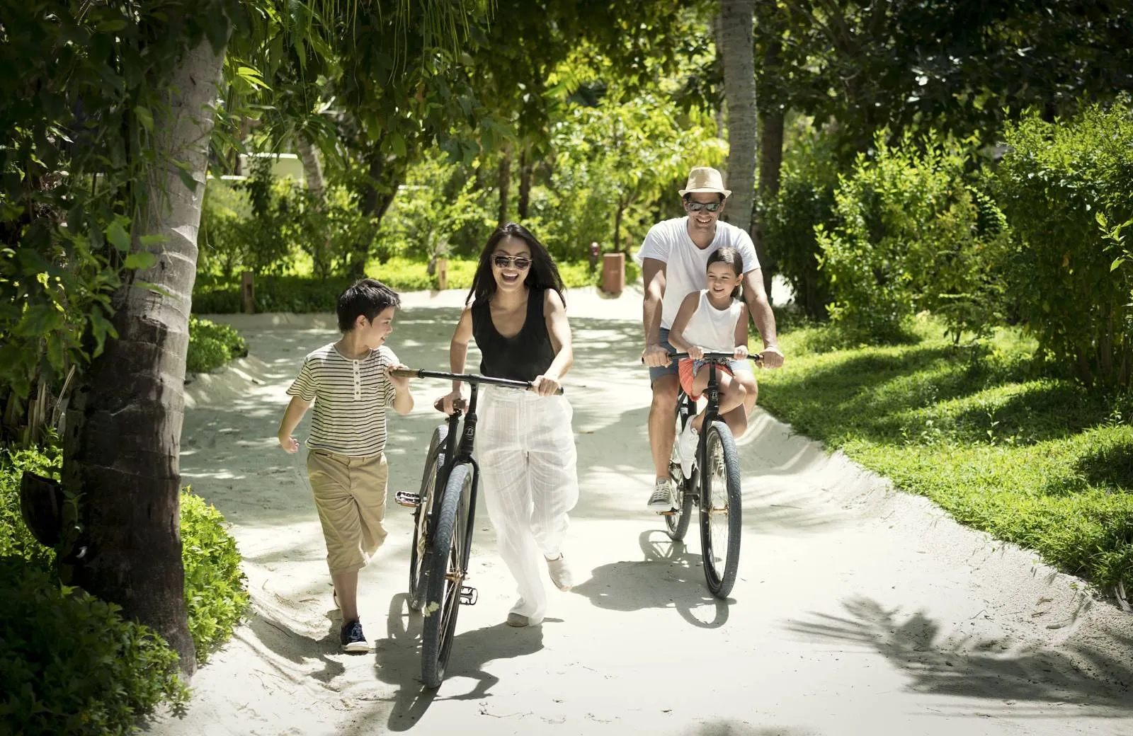 Anantara Dhigu Maldives Resort 5*