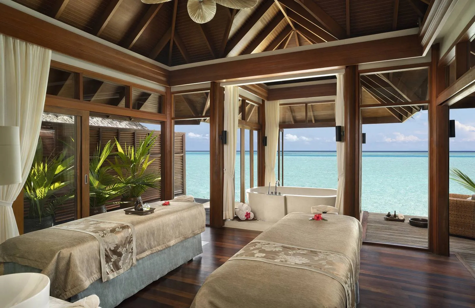 Anantara Dhigu Maldives Resort 5*