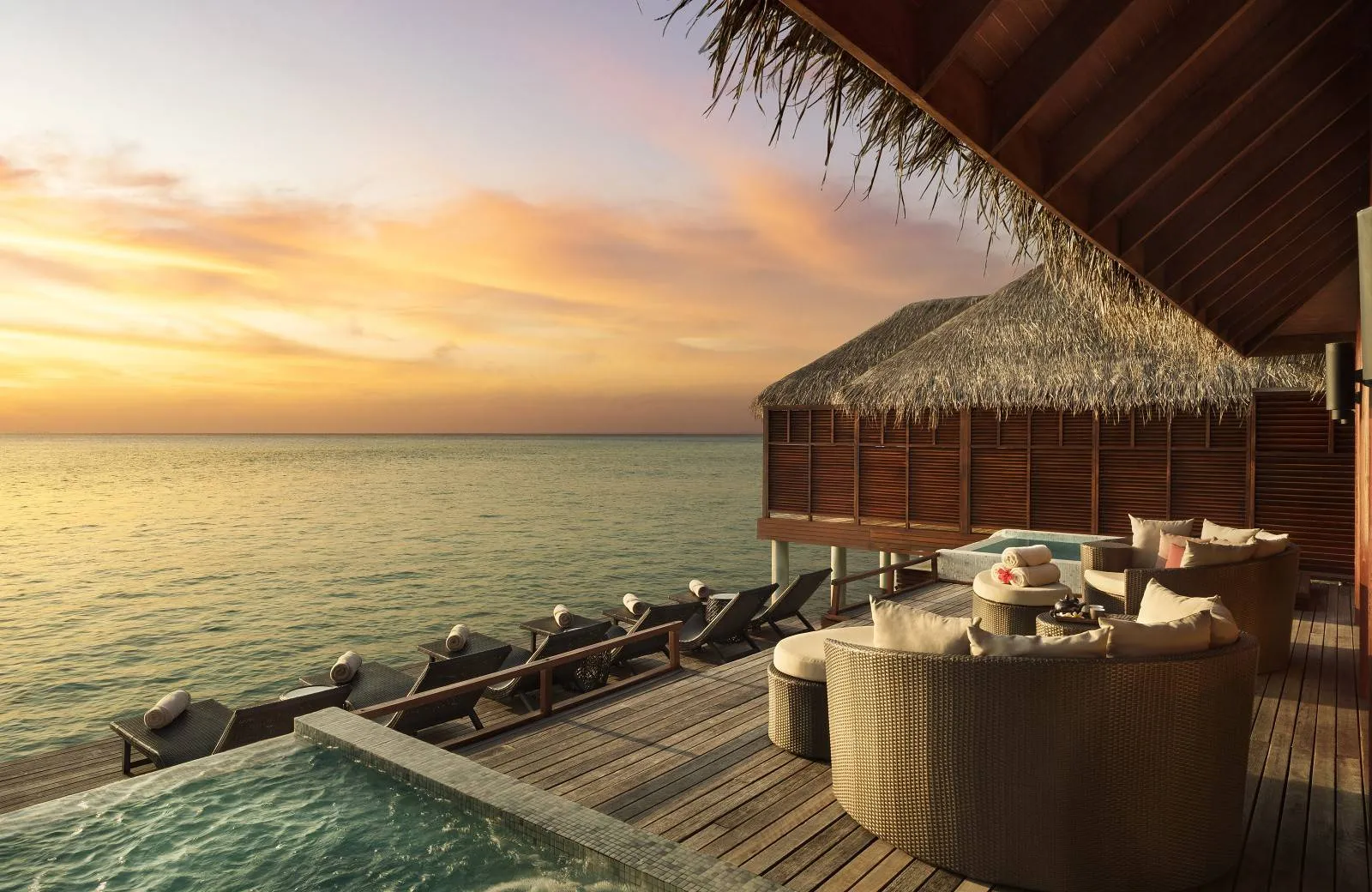 Anantara Dhigu Maldives Resort 5*