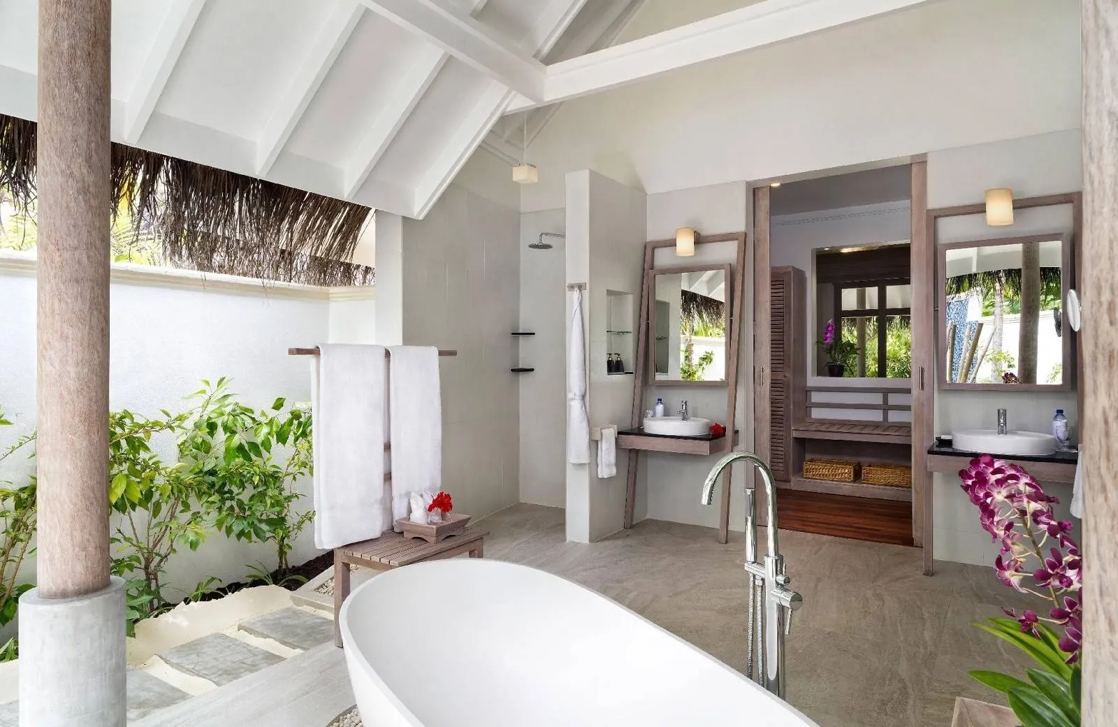 Anantara Dhigu Maldives Resort 5*