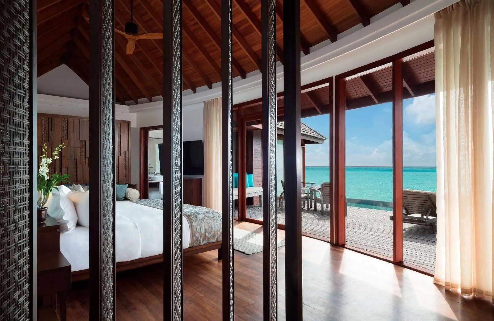 Anantara Dhigu Maldives Resort 5*