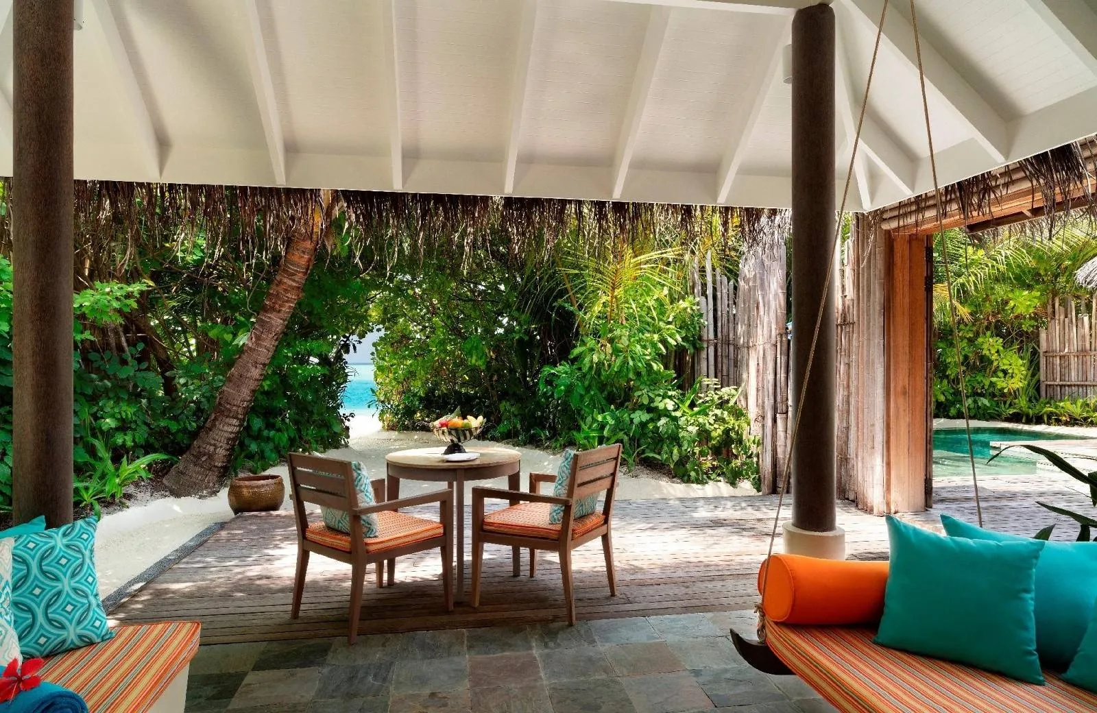 Anantara Dhigu Maldives Resort 5*