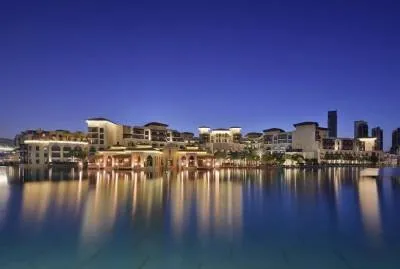 Palace Downtown 5*