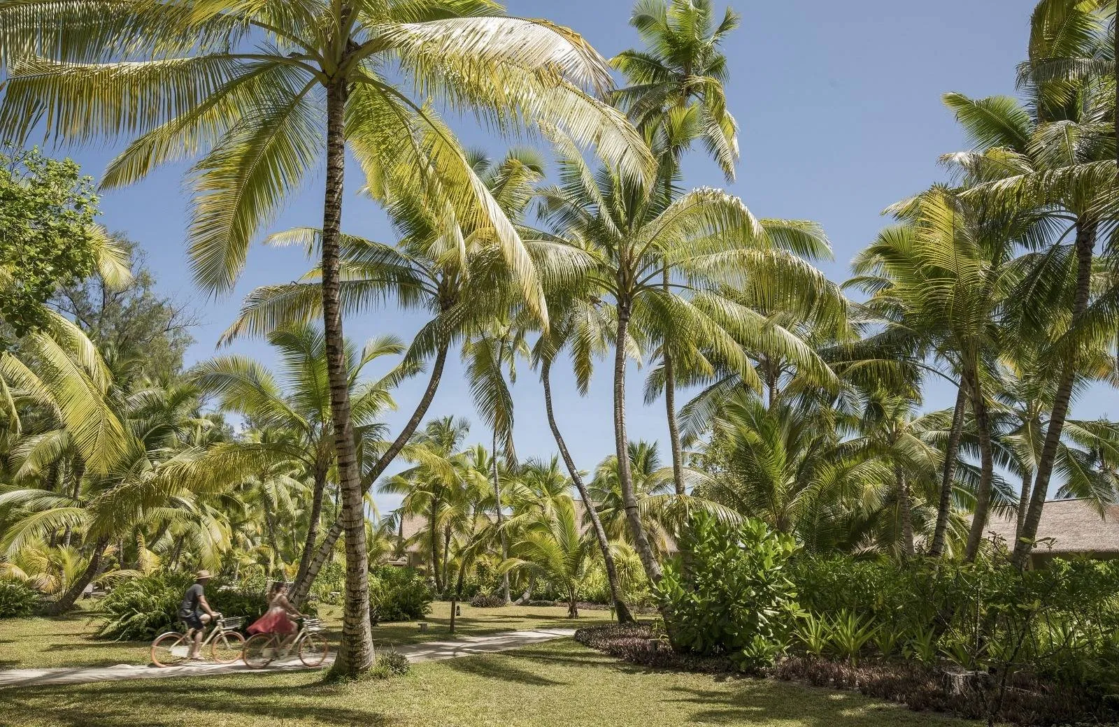 Four Seasons Resort Seychelles at Desroches Island 5*