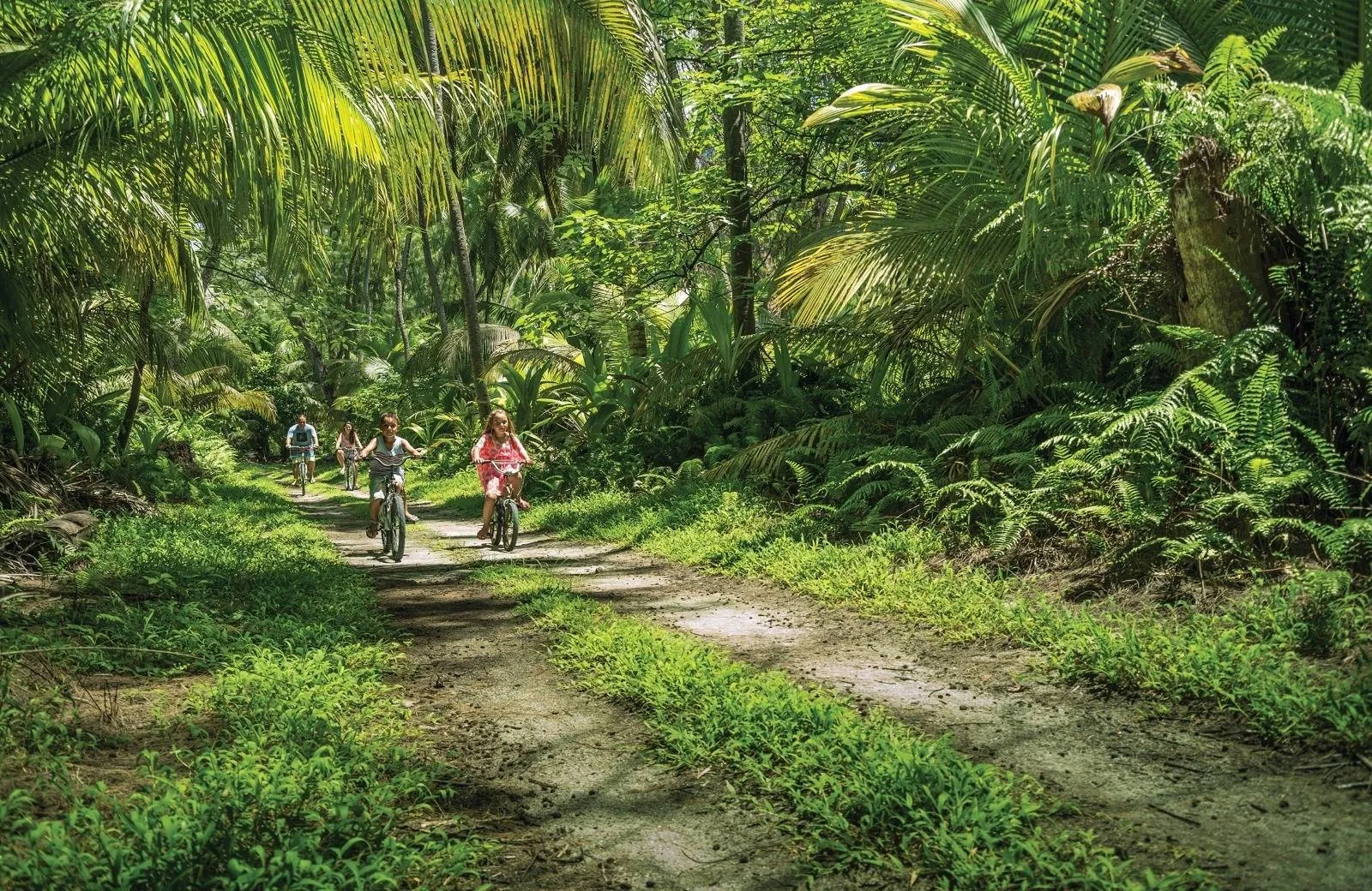 Four Seasons Resort Seychelles at Desroches Island 5*