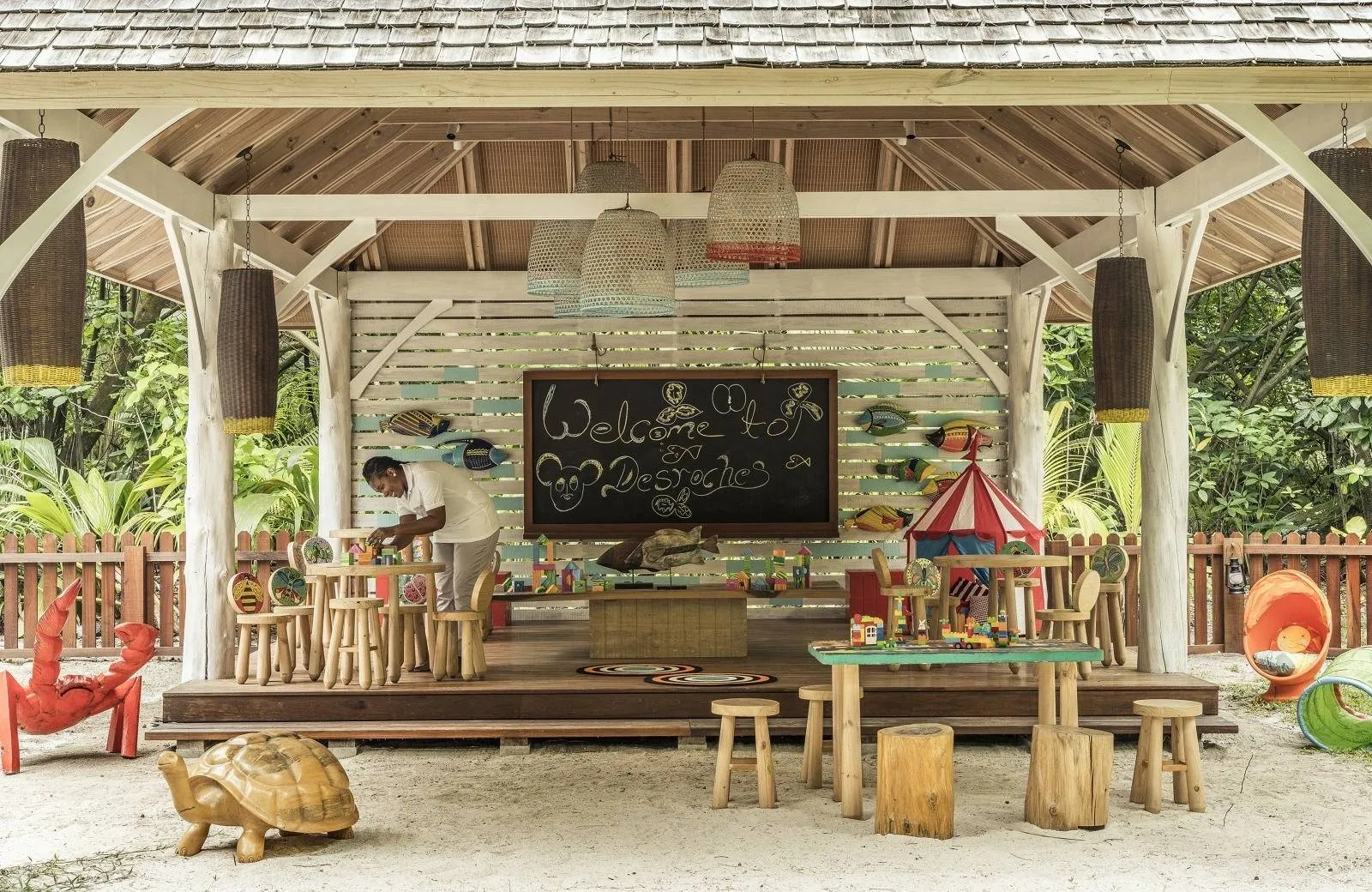 Four Seasons Resort Seychelles at Desroches Island 5*