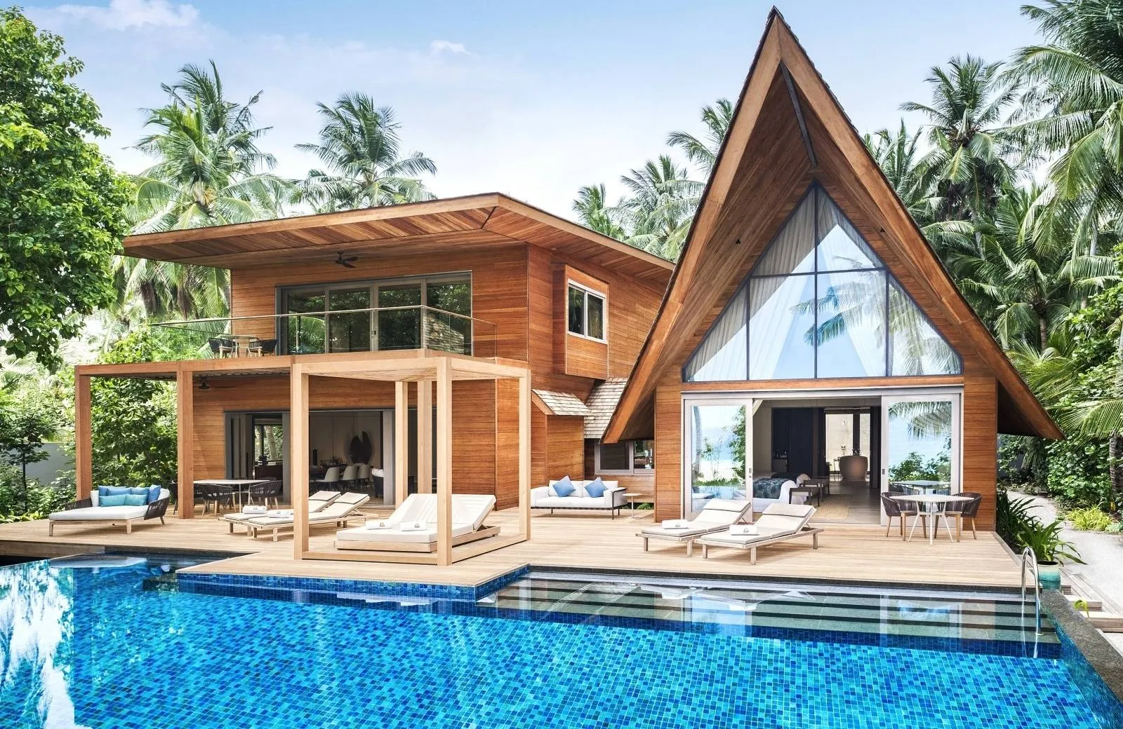 The St. Regis Maldives Vommuli Resort 5*