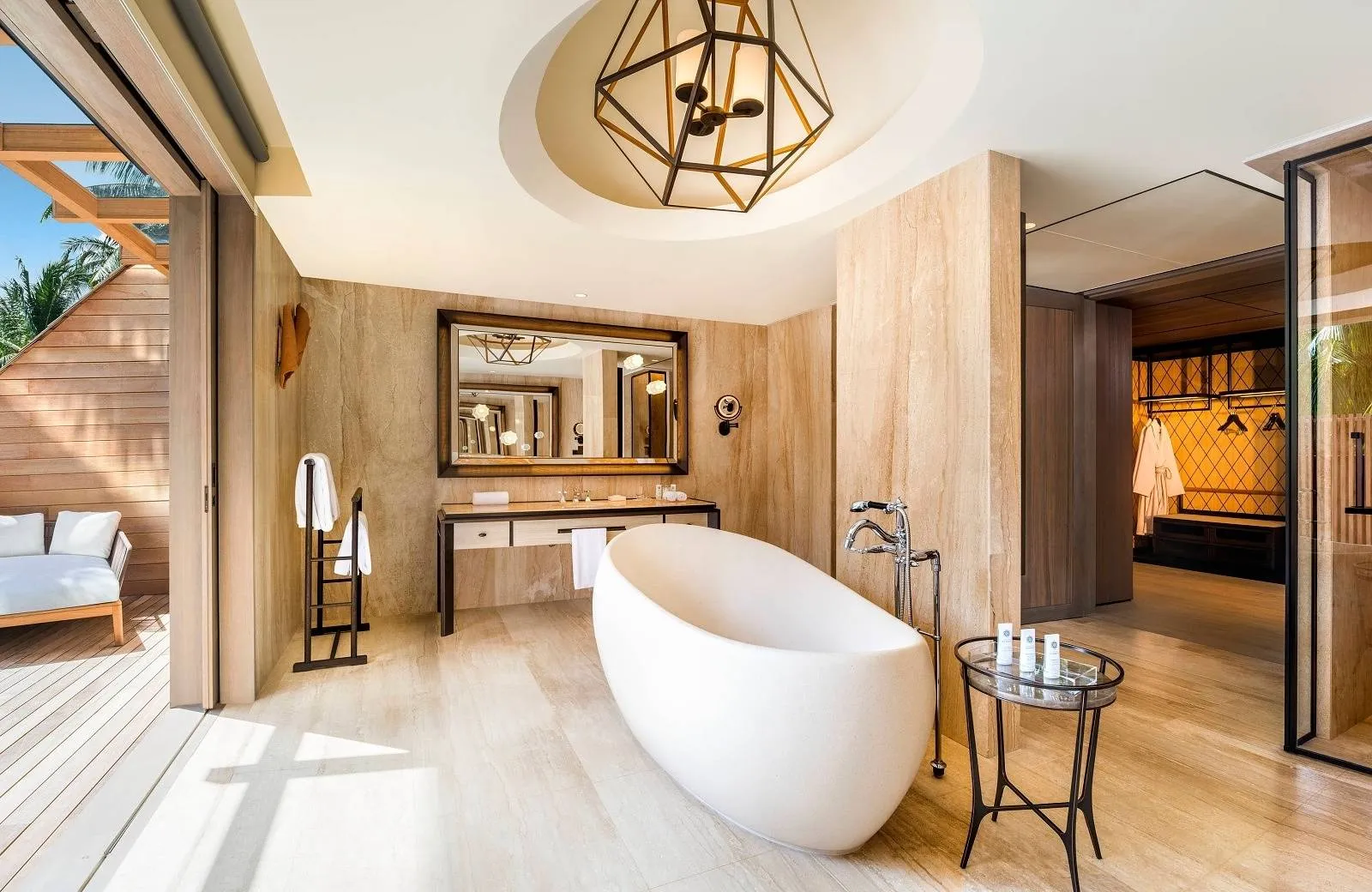 The St. Regis Maldives Vommuli Resort 5*