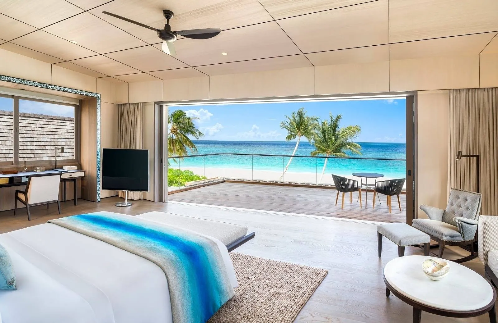 The St. Regis Maldives Vommuli Resort 5*