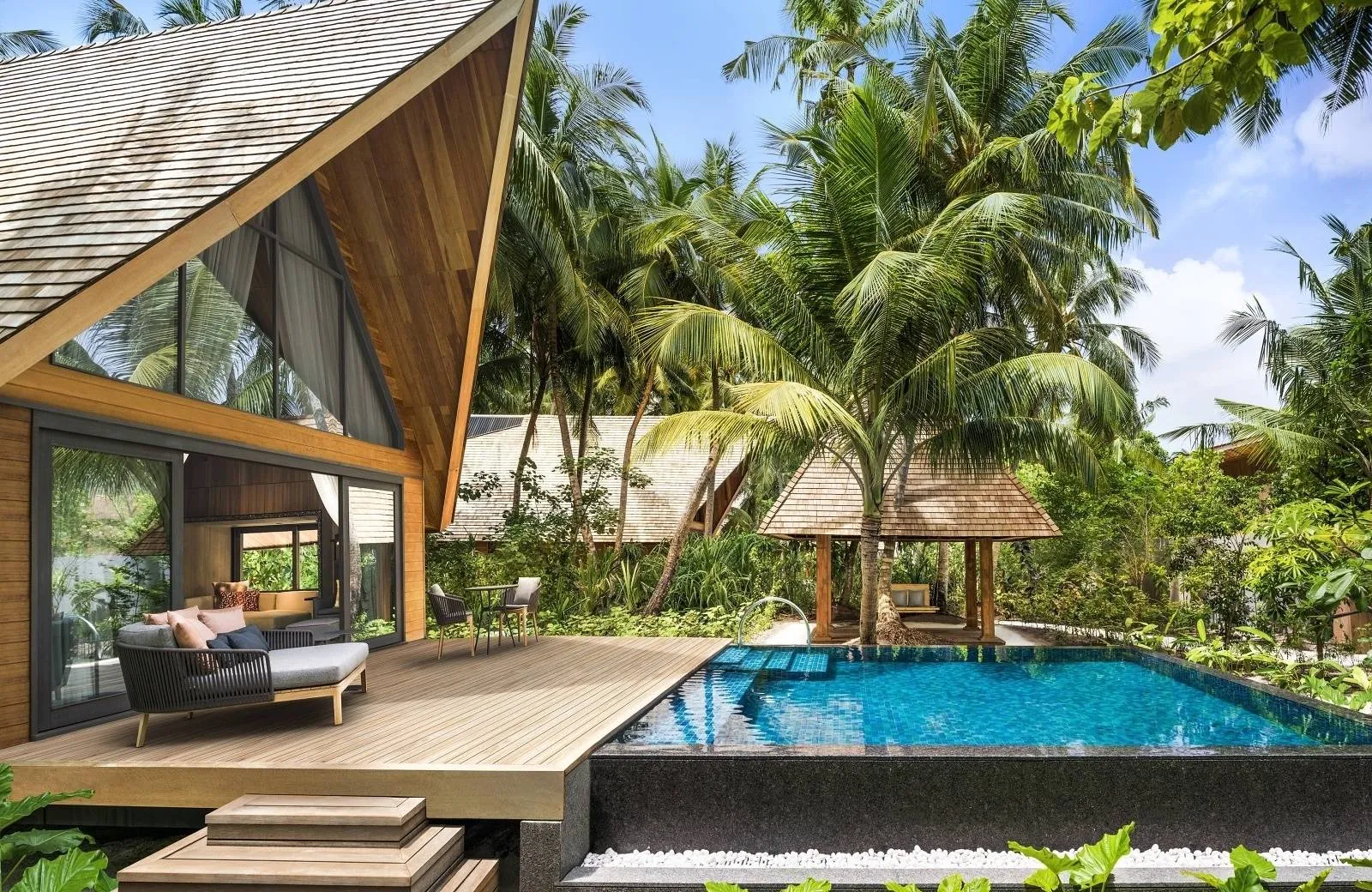 The St. Regis Maldives Vommuli Resort 5*