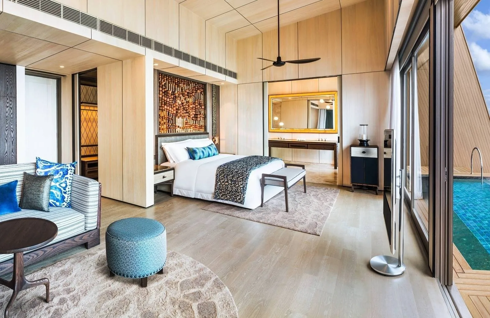 The St. Regis Maldives Vommuli Resort 5*