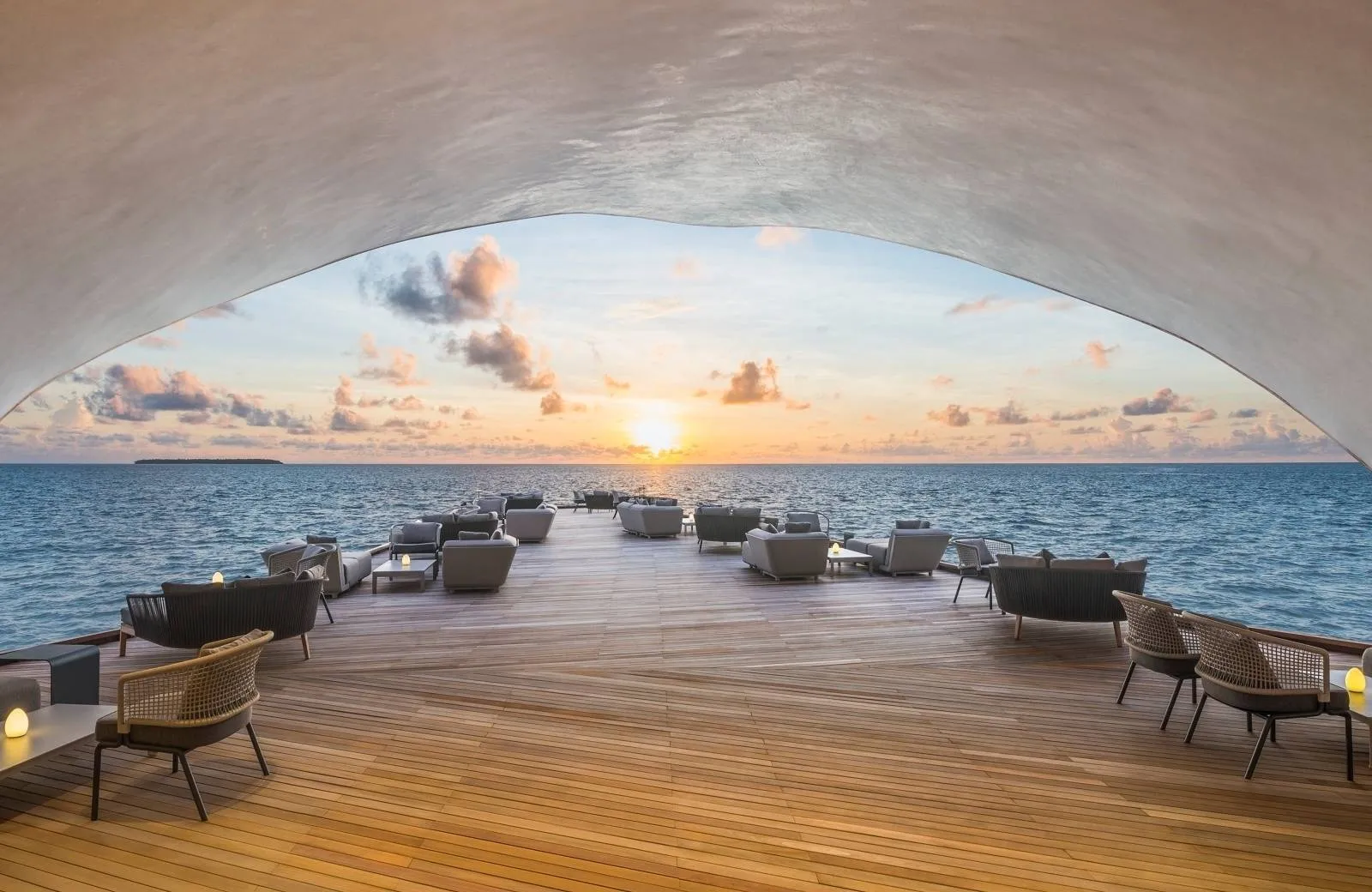 The St. Regis Maldives Vommuli Resort 5*