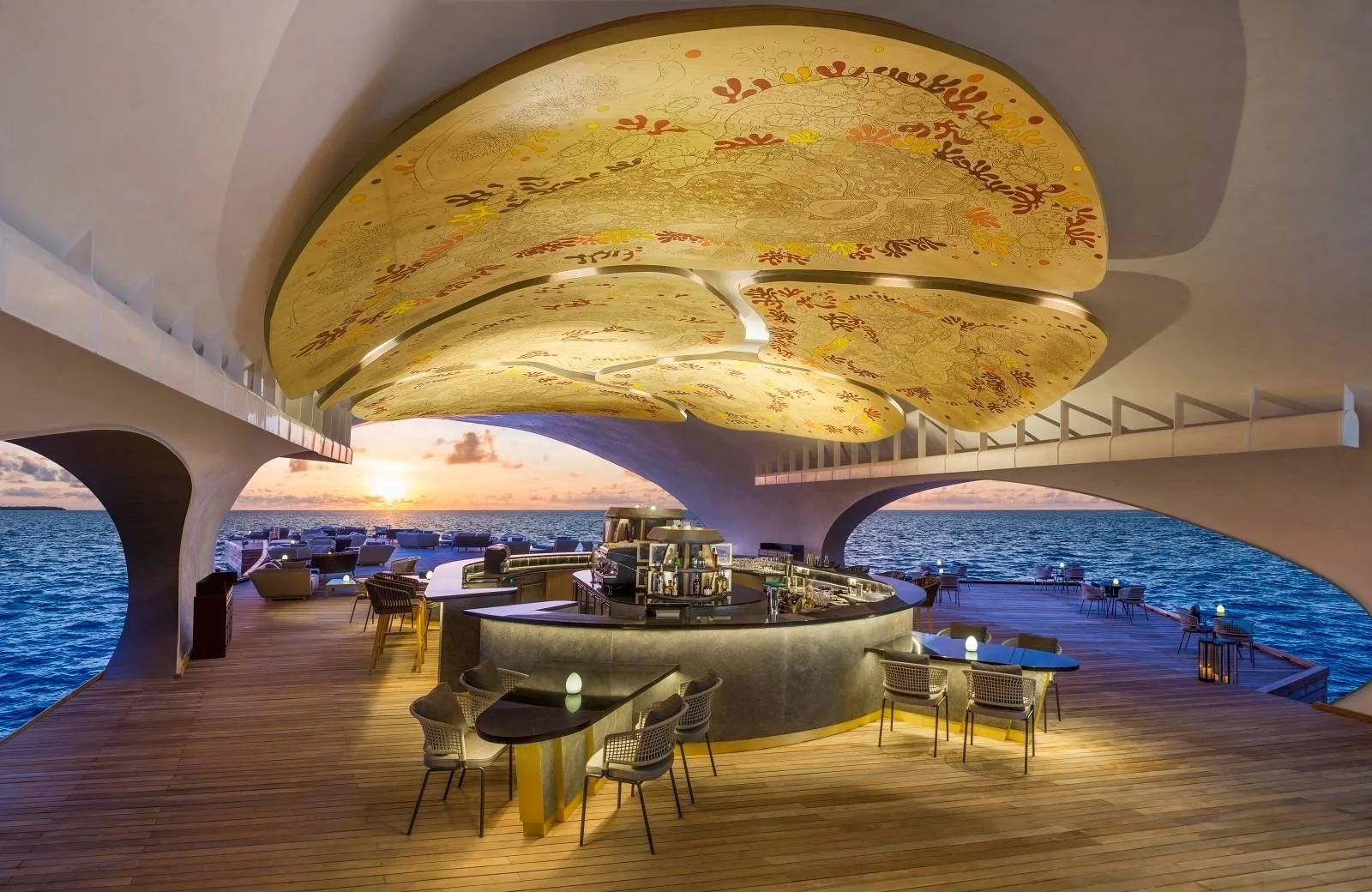 The St. Regis Maldives Vommuli Resort 5*