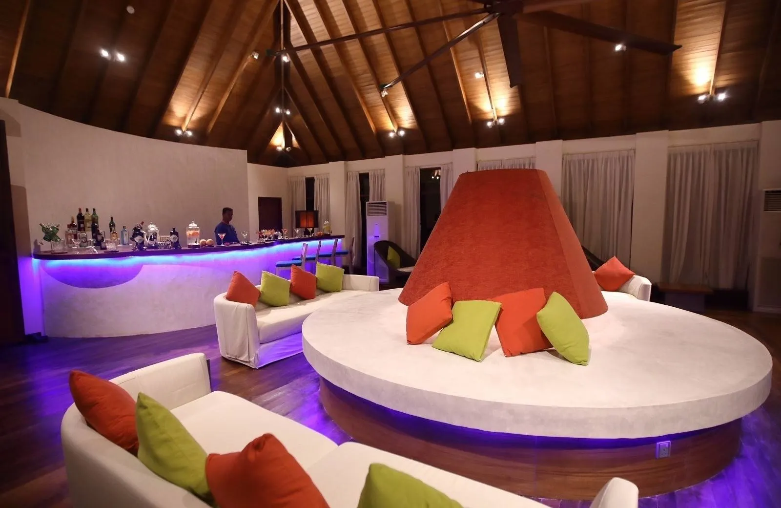 OZEN Life Maadhoo 5*