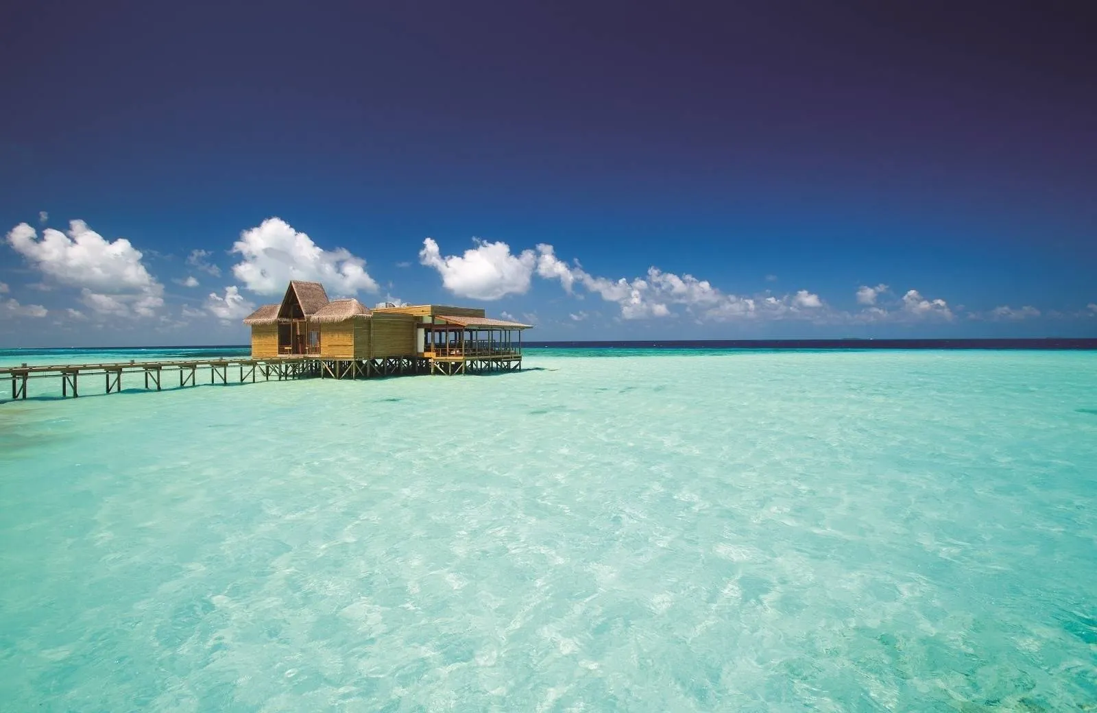 OZEN Life Maadhoo 5*