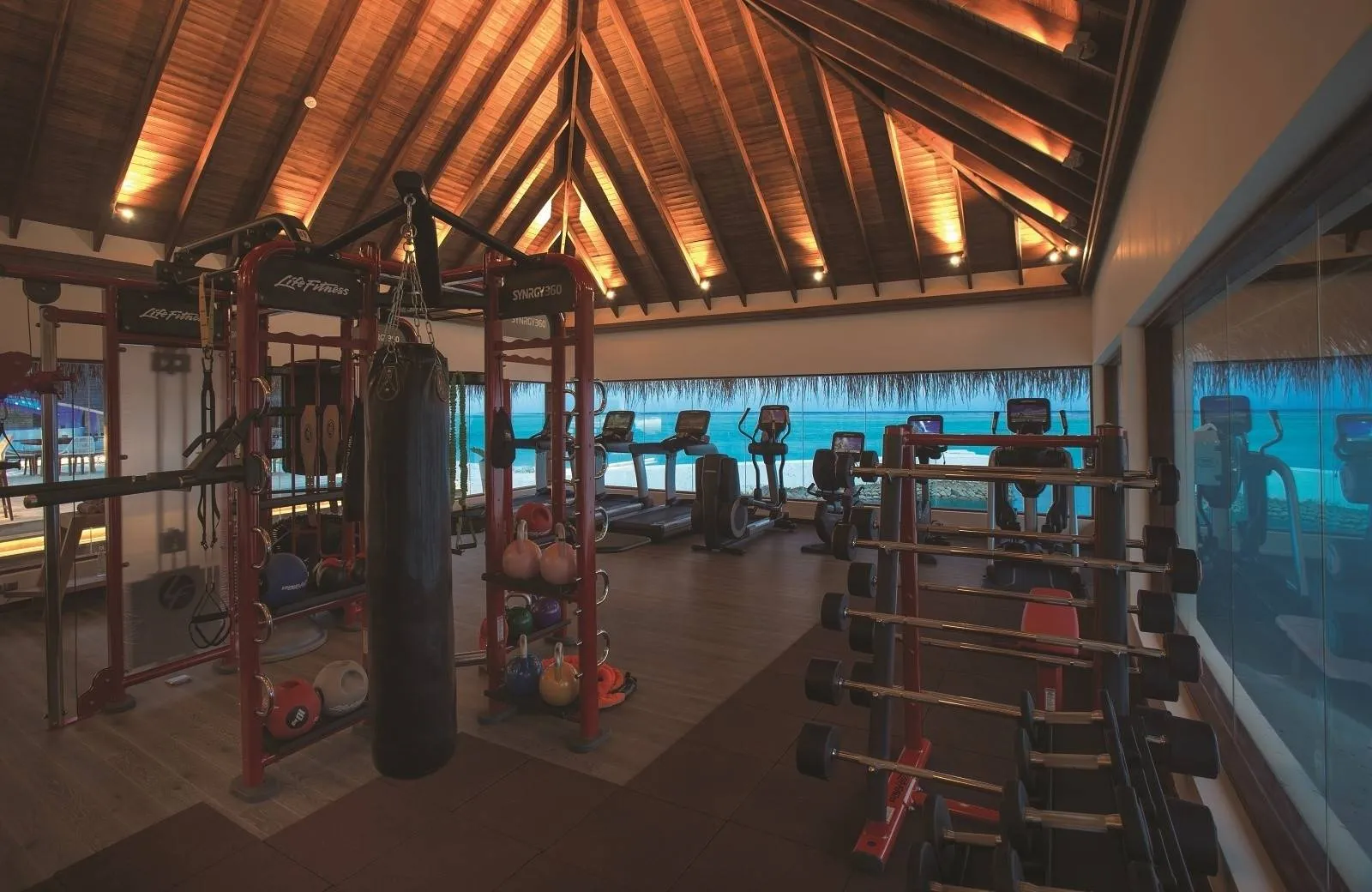 OZEN Life Maadhoo 5*