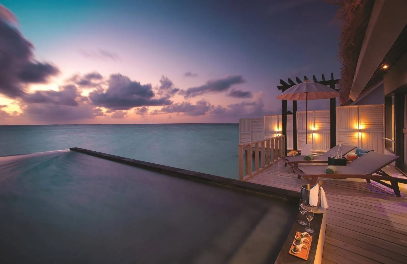 OZEN Life Maadhoo 5*