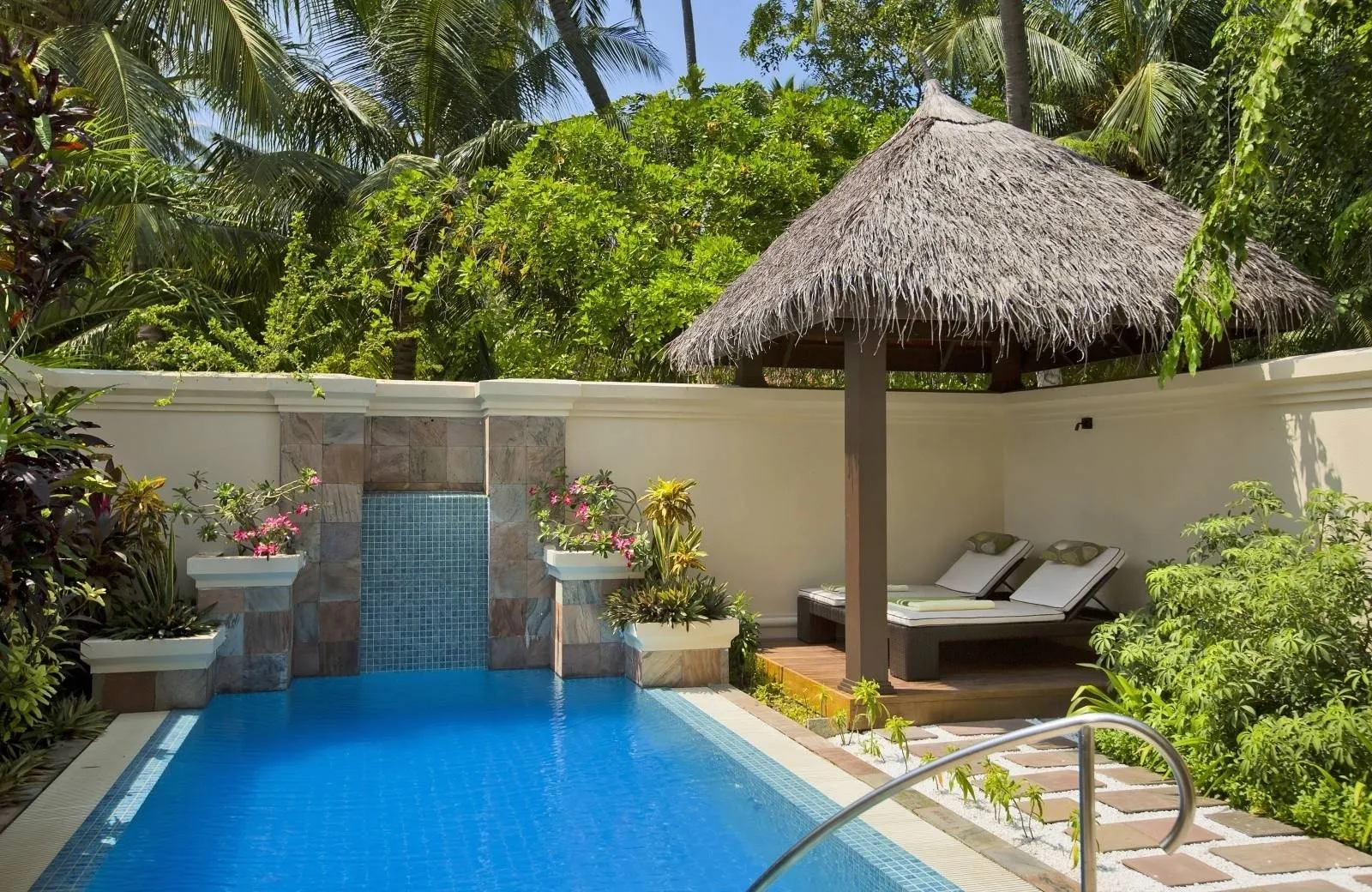 Kurumba Maldives 5*