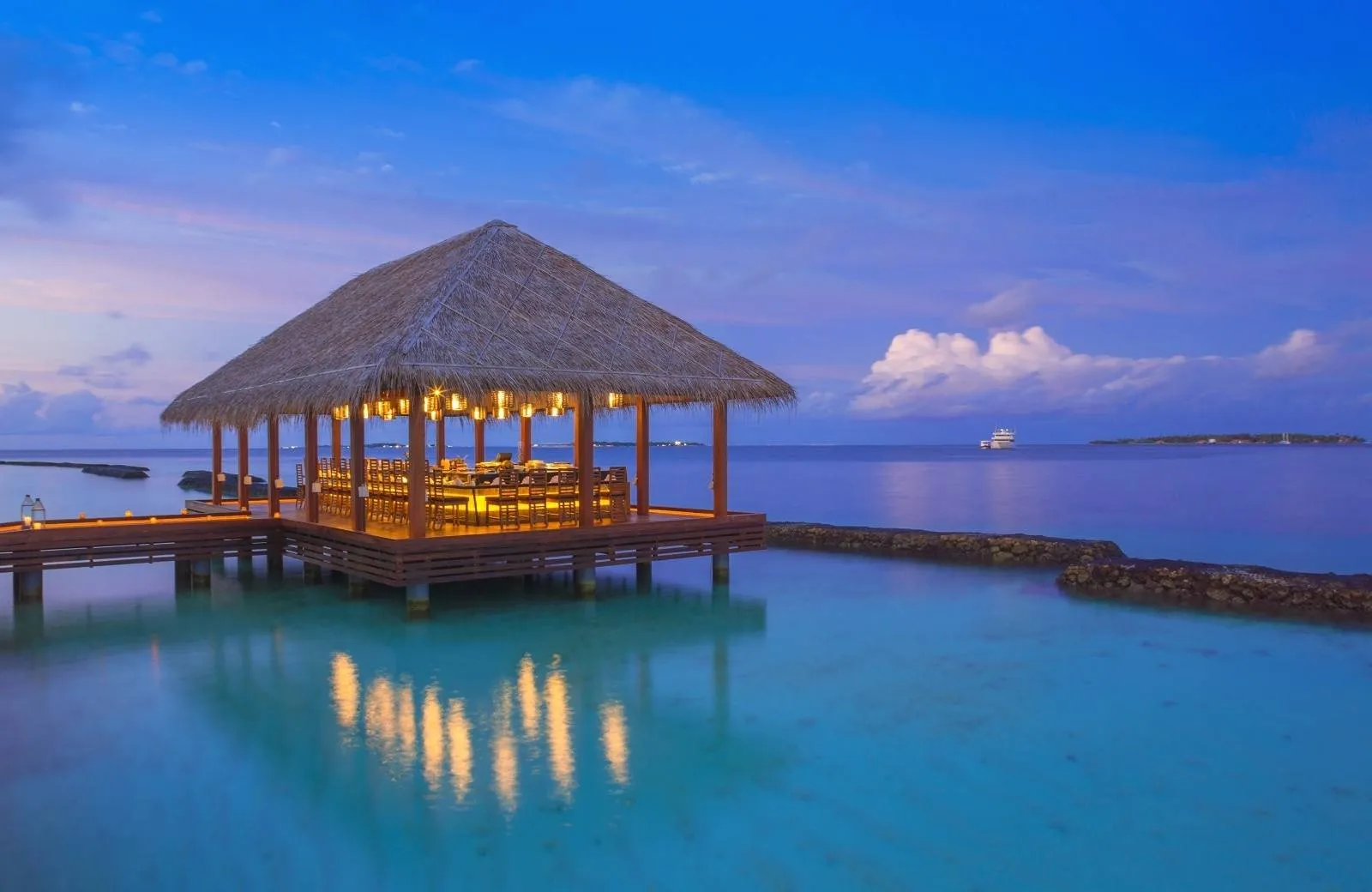 Kurumba Maldives 5*