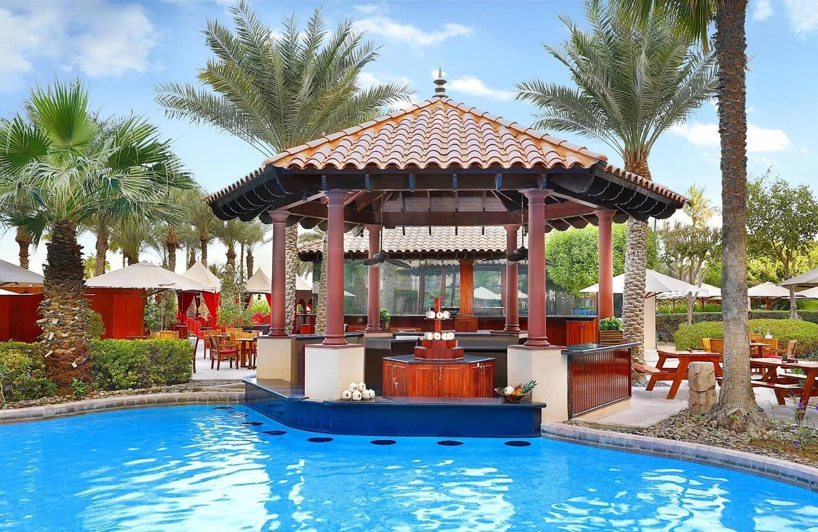 The Ritz-Carlton, Dubai 5*