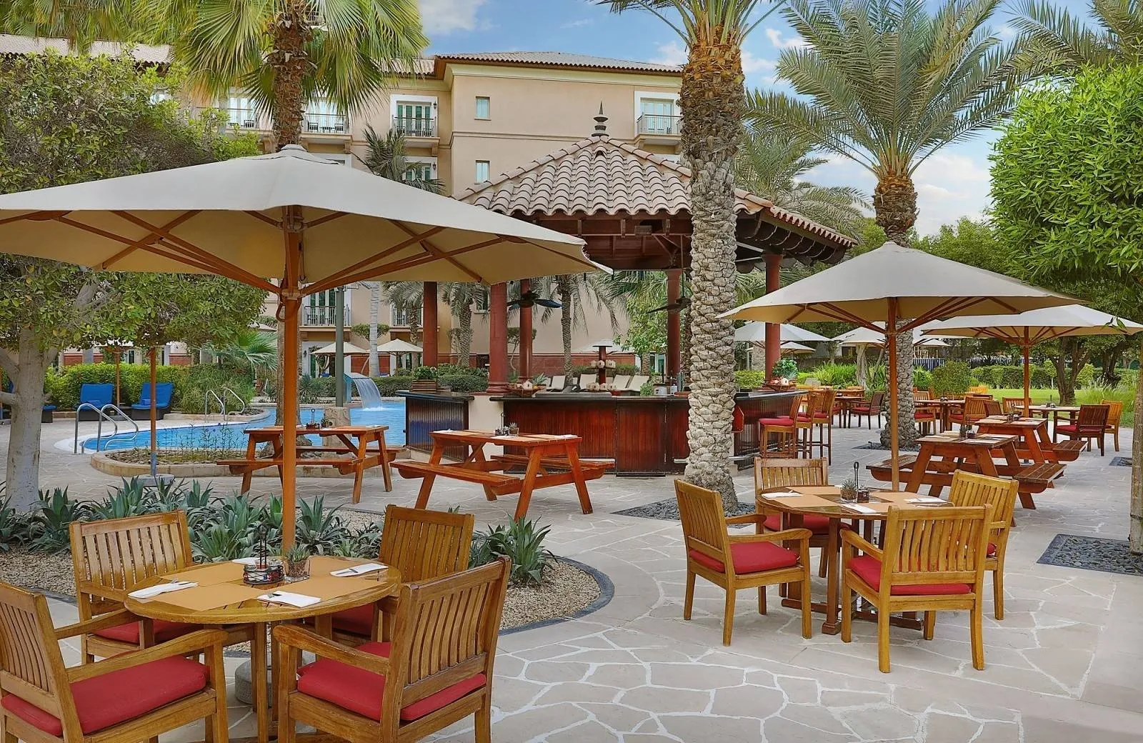 The Ritz-Carlton, Dubai 5*