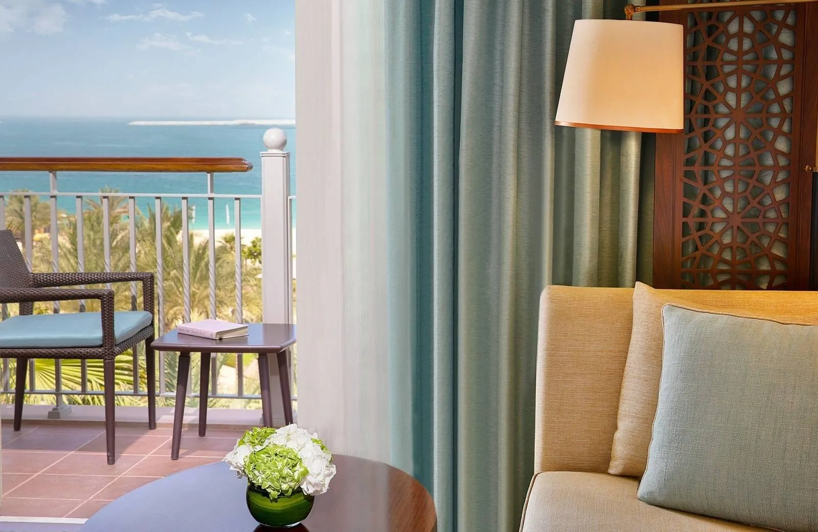 The Ritz-Carlton, Dubai 5*