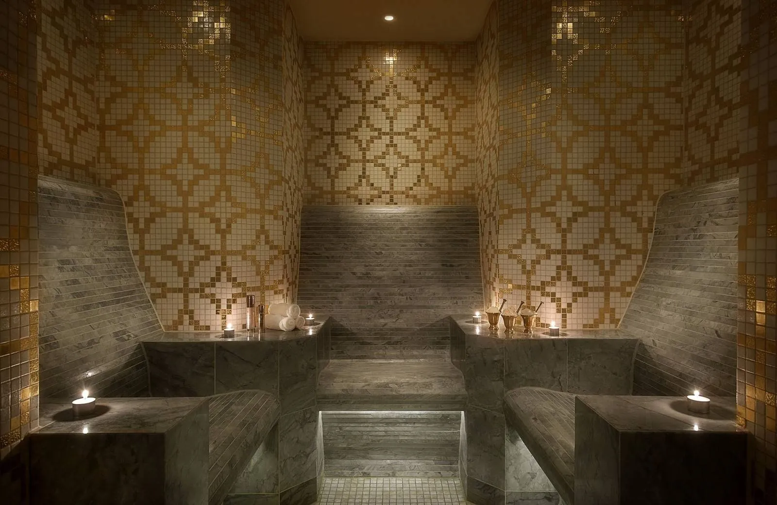 The Ritz-Carlton, Dubai 5*