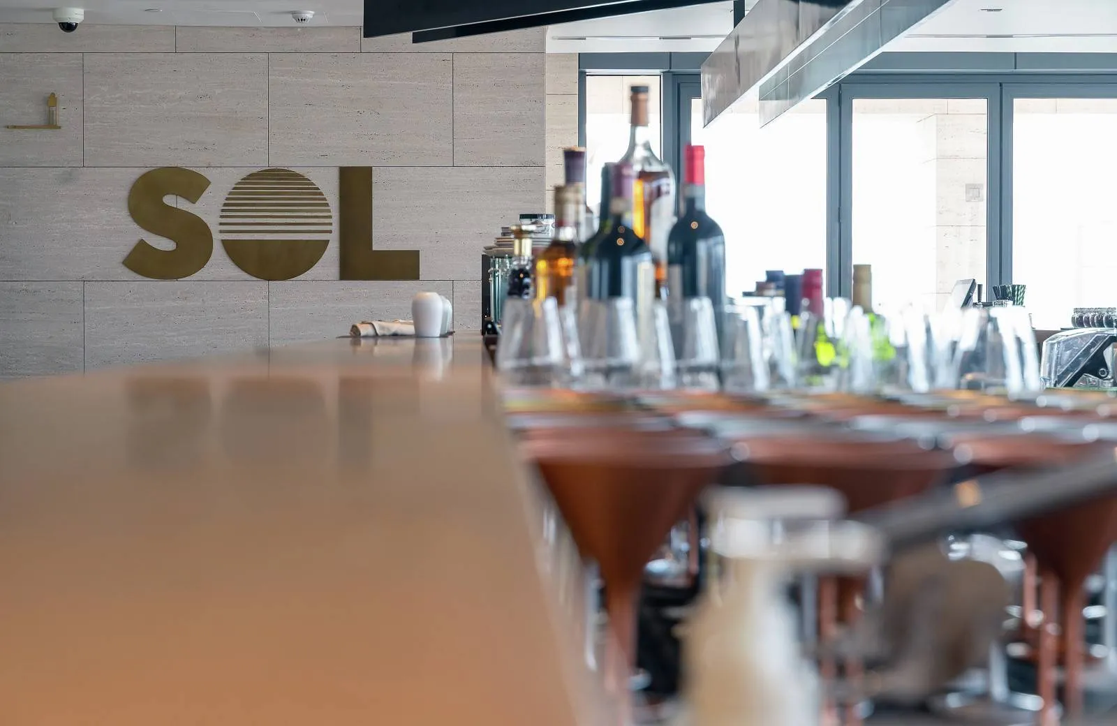 Canopy by Hilton Dubai Al Seef 4*