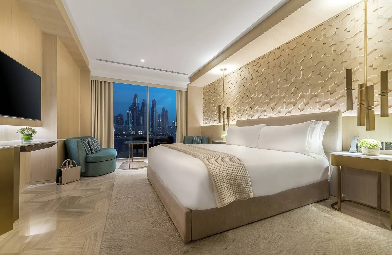 FIVE Palm Jumeirah Hotel 5*