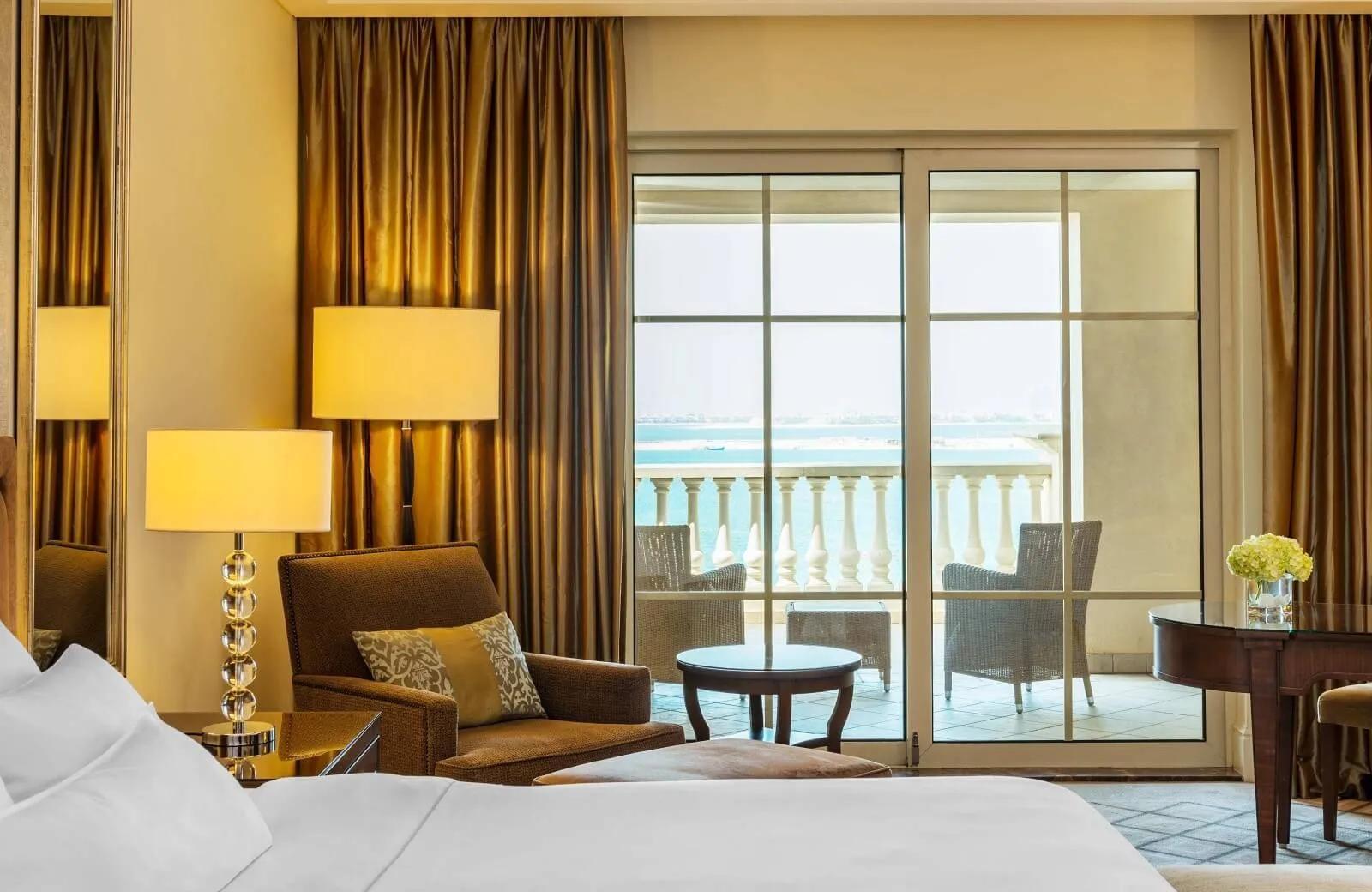 The Westin Dubai Mina Seyahi Beach Resort & Marina 5*