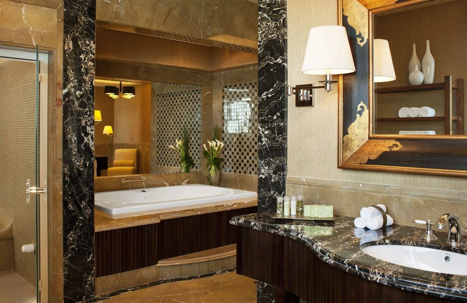 The Westin Dubai Mina Seyahi Beach Resort & Marina 5*