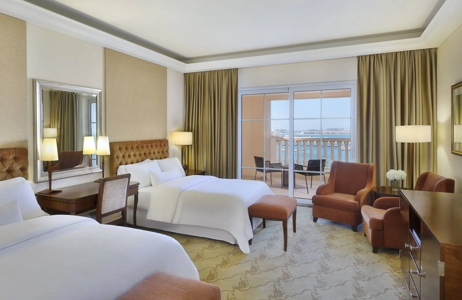 The Westin Dubai Mina Seyahi Beach Resort & Marina 5*
