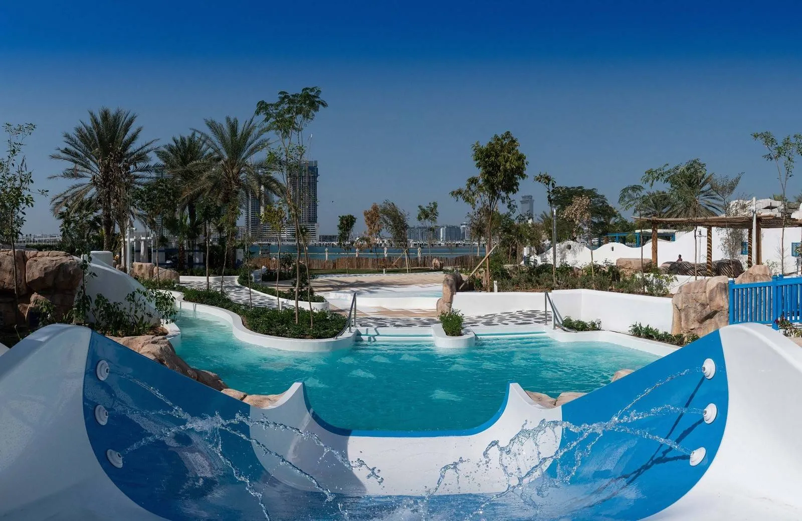 The Westin Dubai Mina Seyahi Beach Resort & Marina 5*