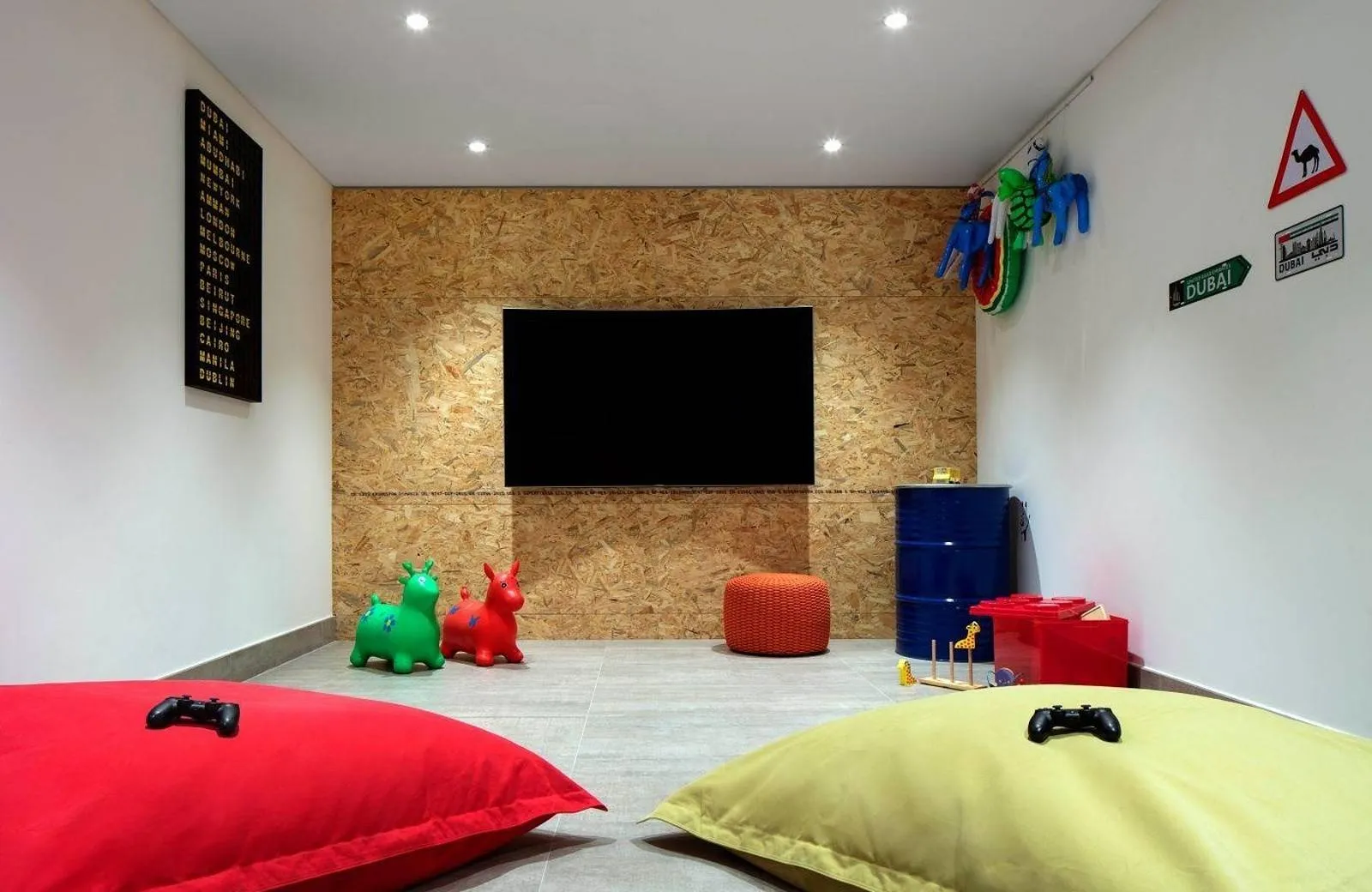 Rove Dubai Marina 3*