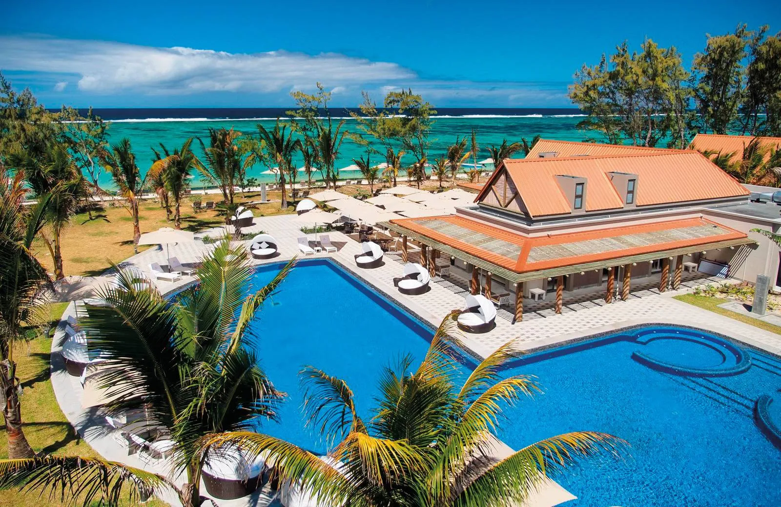 Crystals Beach Resort Belle Mare, a member of Radisson Individuals 4*