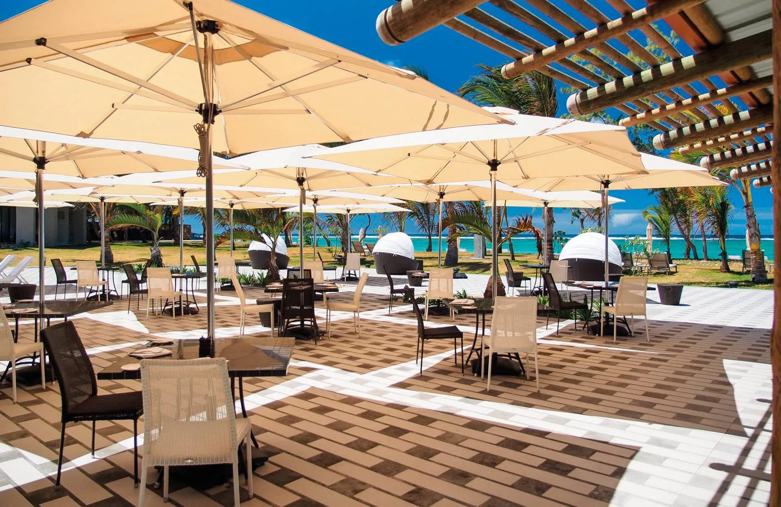 Crystals Beach Resort Belle Mare, a member of Radisson Individuals 4*