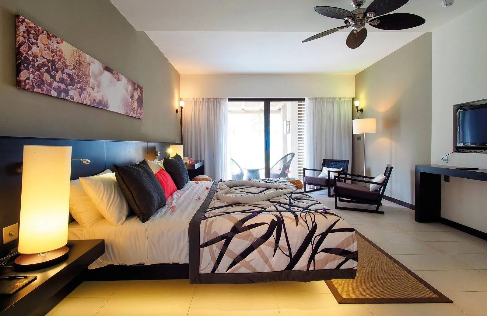 Crystals Beach Resort Belle Mare, a member of Radisson Individuals 4*