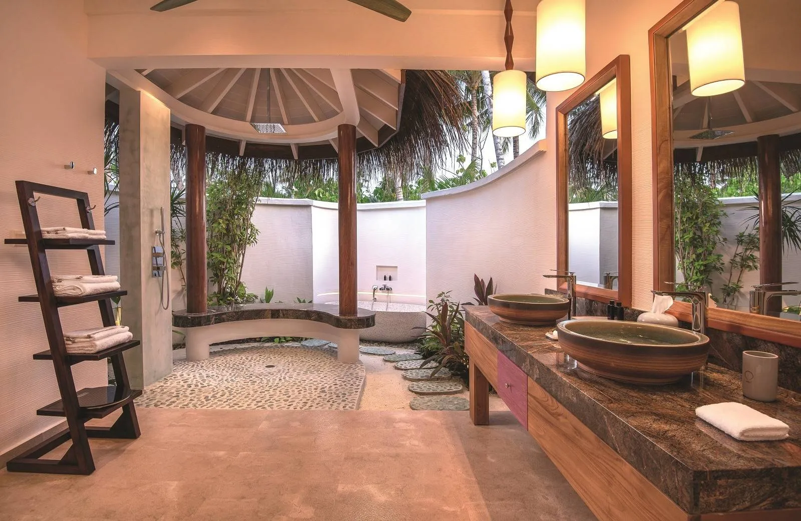 OBLU SELECT Sangeli 5*