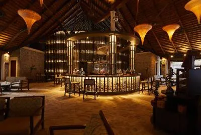 Kuredu Island Resort & Spa 4*