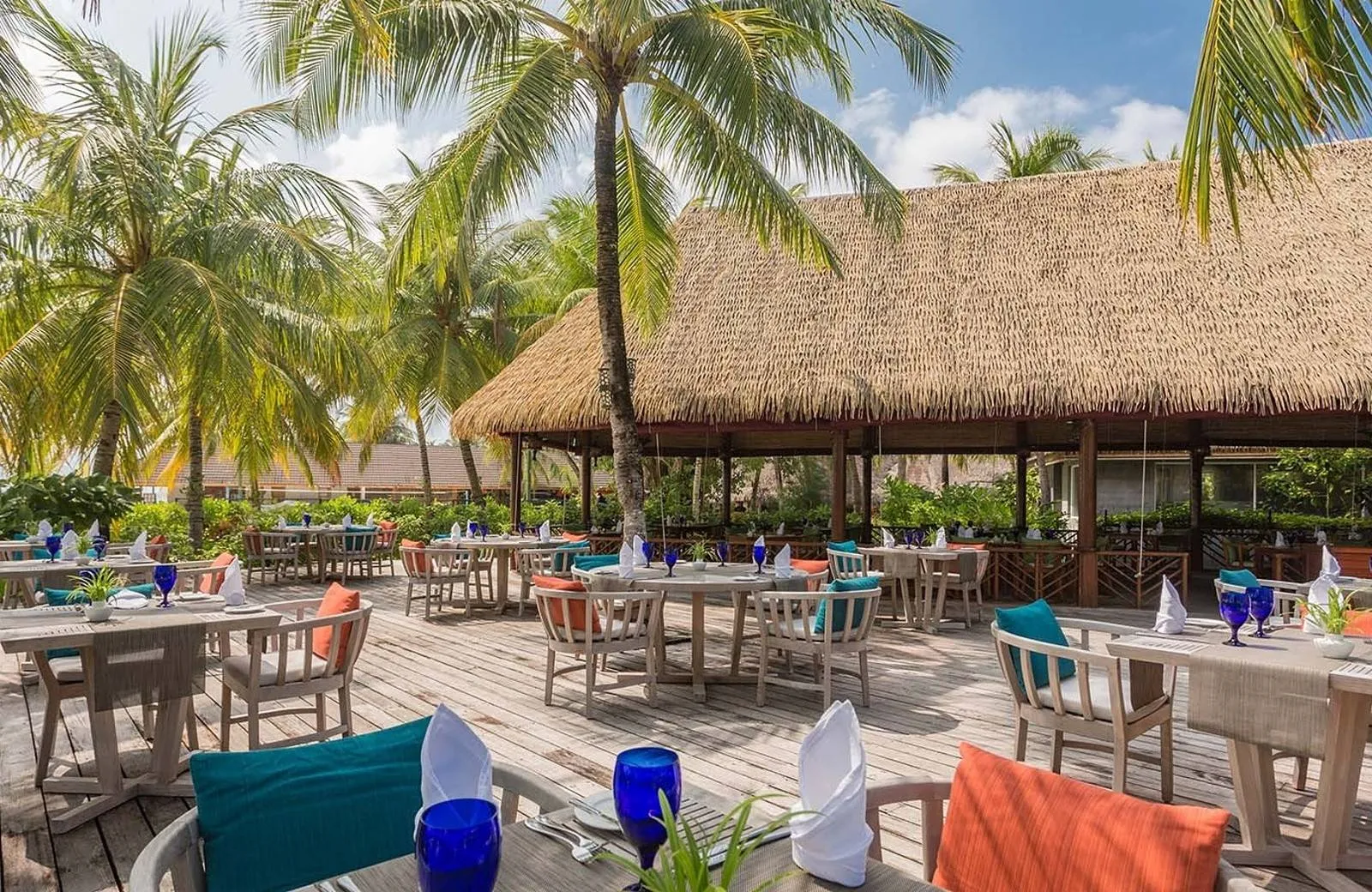 Kuredu Island Resort & Spa 4*