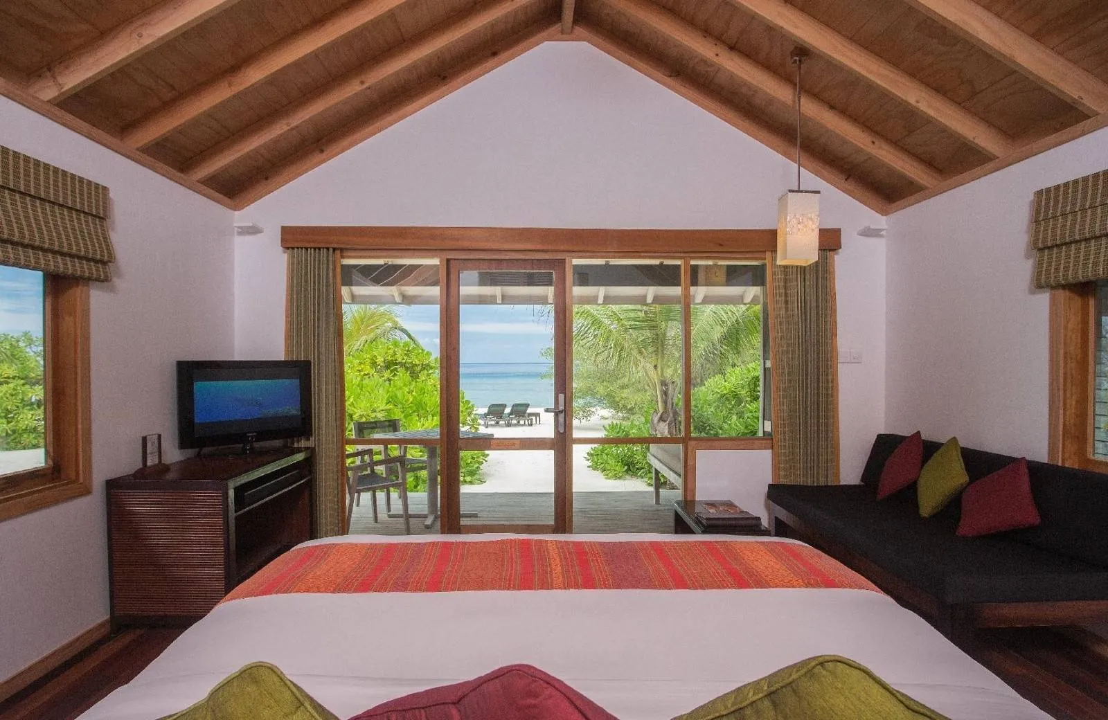 Kuredu Island Resort & Spa 4*